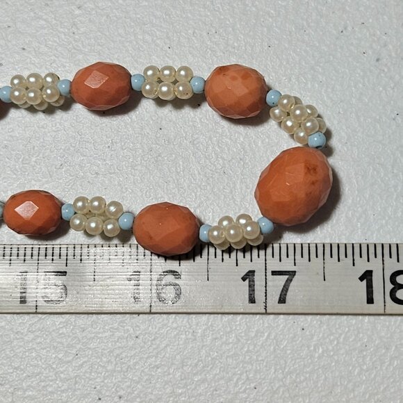Vintage Coral Faux Pearl Beaded Necklace Retro 70s Fashion Jewelry Women - Picture 6 of 6